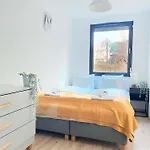 With Terrace And Two Bedrooms, Cracow Vistula Boulevards Daire Krakow