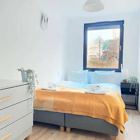 With Terrace And Two Bedrooms, Cracow Vistula Boulevards Apartment Krakow
