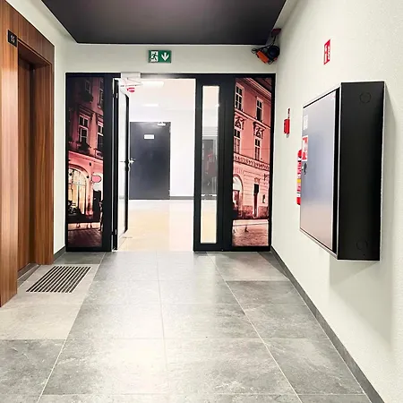 With Terrace And Two Bedrooms, Cracow Vistula Boulevards Apartmán